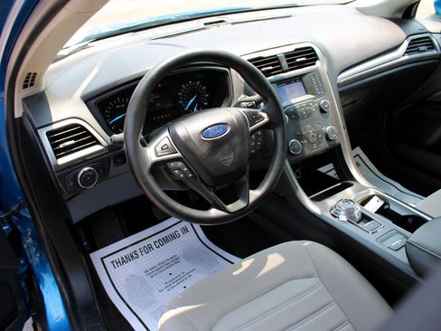 Used 2020 Ford Fusion S image 15