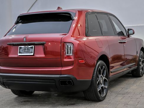 Used 2021 Rolls-Royce Cullinan Black Badge AWD/4WD image 14