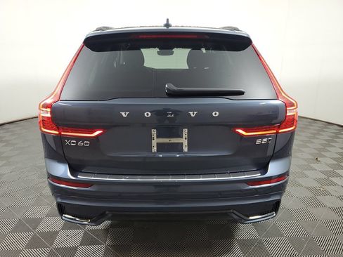 Used 2024 Volvo XC60 B5 Ultimate w/ Protection Package Premier AWD/4WD image 5