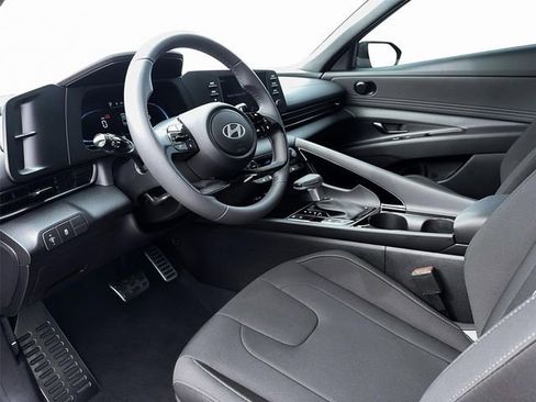 New 2026 Hyundai Elantra SEL Sport image 14