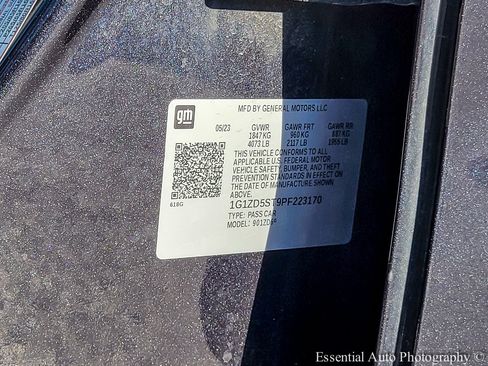 Used 2023 Chevrolet Malibu LT FWD image 32