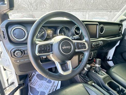 Used 2021 Jeep Wrangler Unlimited Rubicon 4xe image 12