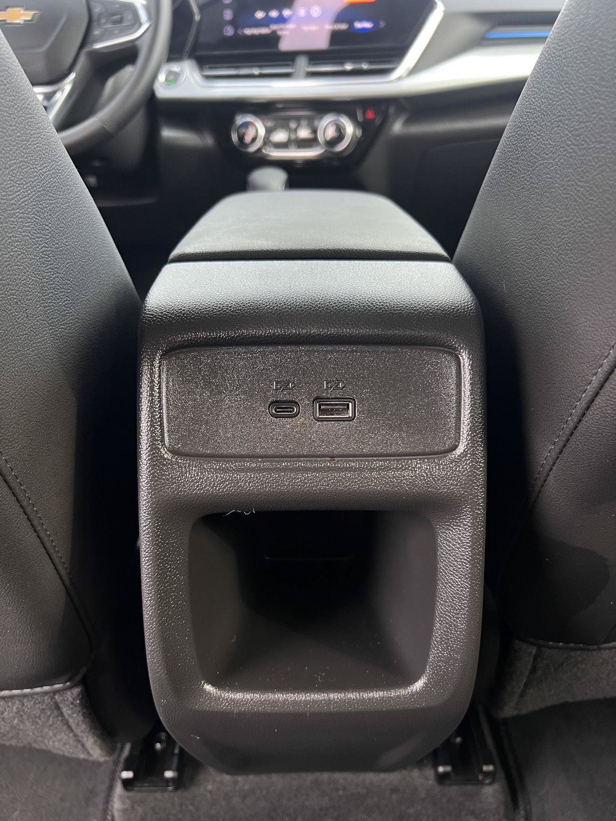Used 2025 Chevrolet Trax LT w/ Driver Confidence Package FWD image 15