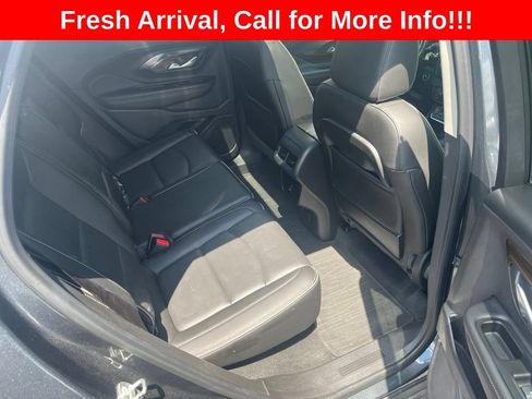 Used 2018 GMC Terrain Denali w/ Driver Alert Package II AWD/4WD image 10