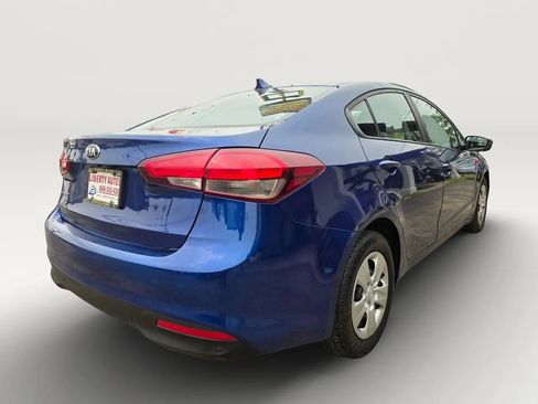 Used 2017 Kia Forte LX w/ LX Popular Package FWD image 6