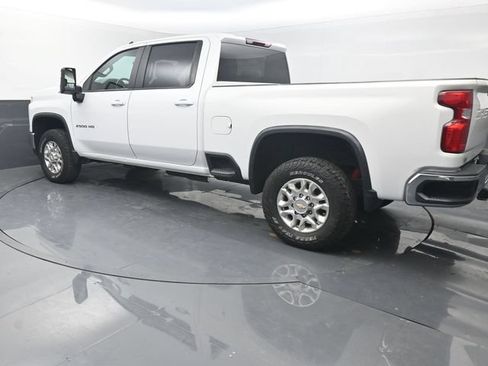 Used 2024 Chevrolet Silverado 2500 LT AWD/4WD image 27