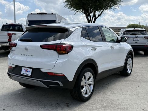 Used 2025 Buick Encore GX Preferred image 5