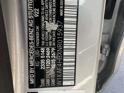Certified 2022 Mercedes-Benz C 300 4MATIC Sedan w/ Exclusive Trim Package image 33