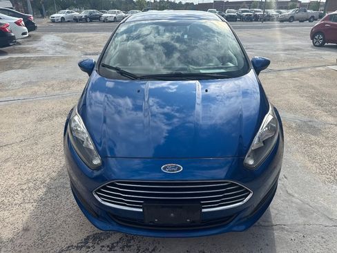 Used 2018 Ford Fiesta SE image 5