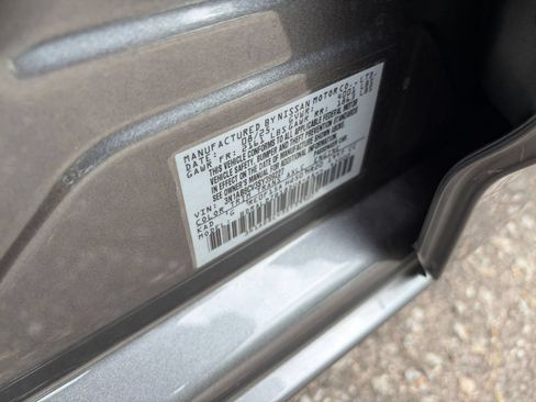 Used 2025 Nissan Sentra SV FWD image 27