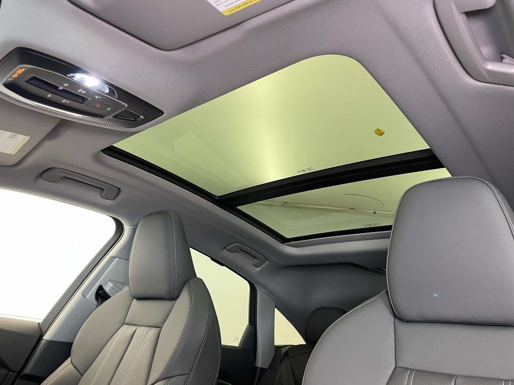 New 2026 Audi Q5 Prestige AWD/4WD image 18