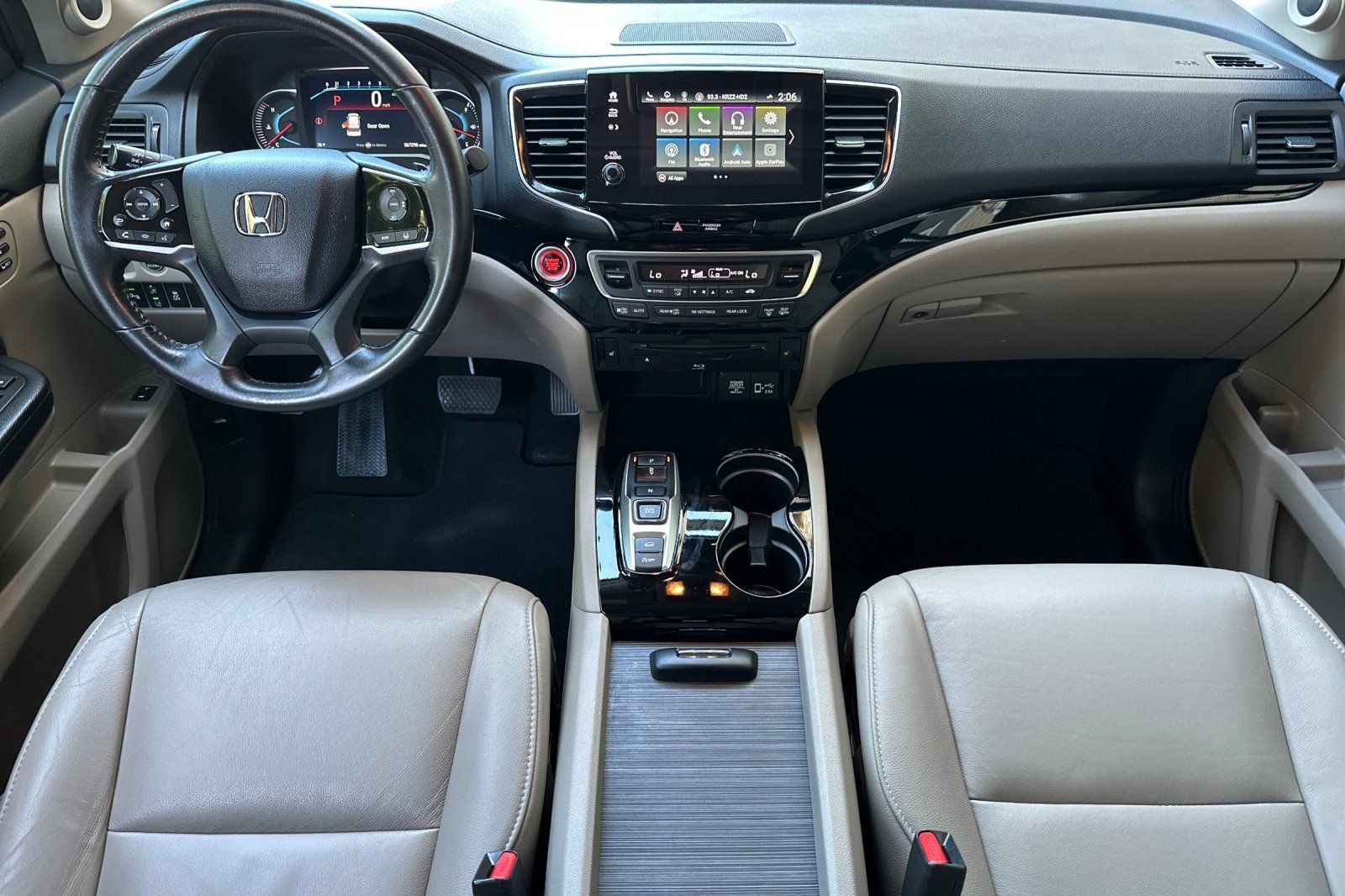 Used 2019 Honda Pilot Touring image 13