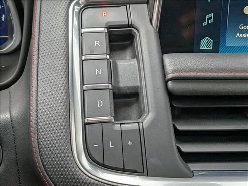 Used 2022 Chevrolet Tahoe RST w/ Luxury Package image 12