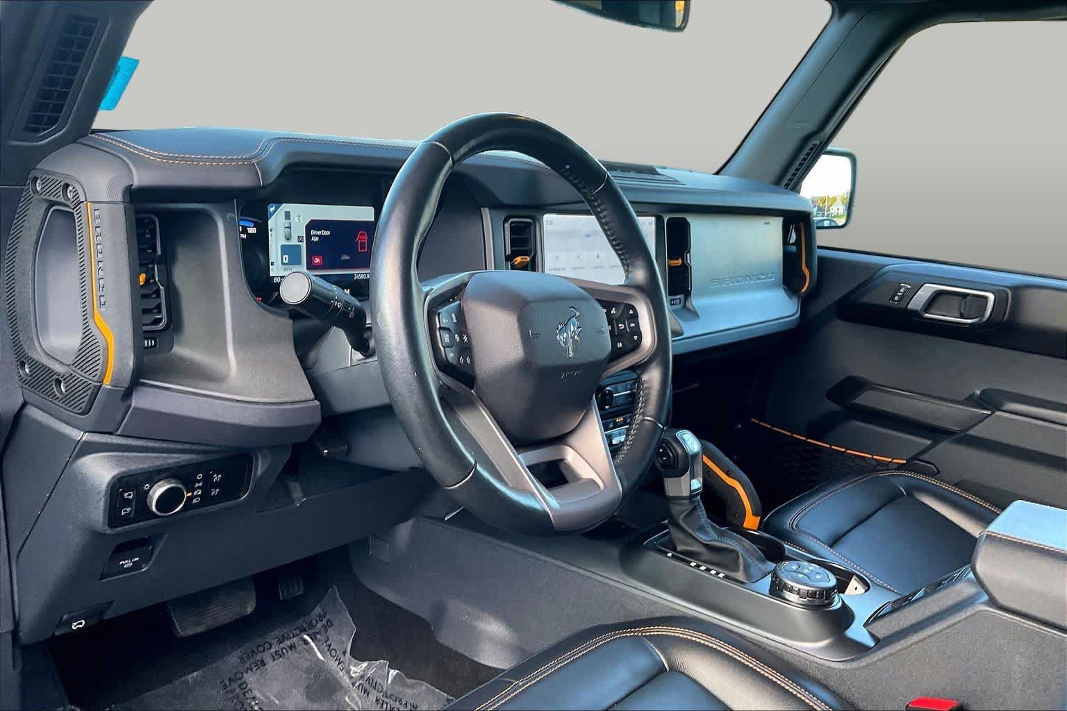 Used 2024 Ford Bronco Badlands AWD/4WD image 16