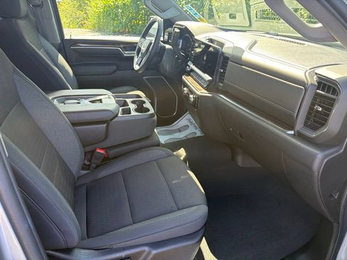 Used 2024 GMC Sierra 1500 Elevation AWD/4WD image 32