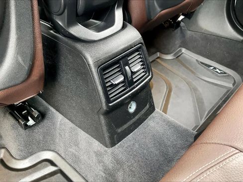 Used 2017 BMW X1 xDrive28i image 35