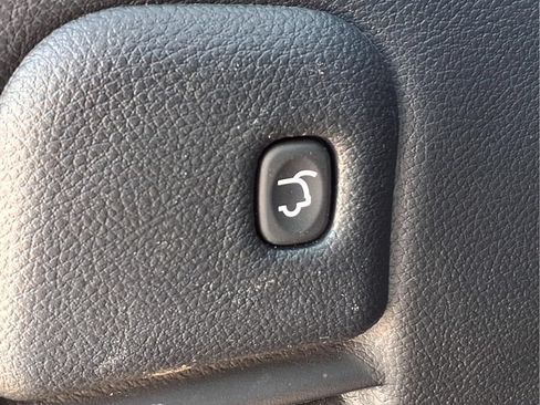 Used 2019 Jeep Grand Cherokee High Altitude AWD/4WD image 23