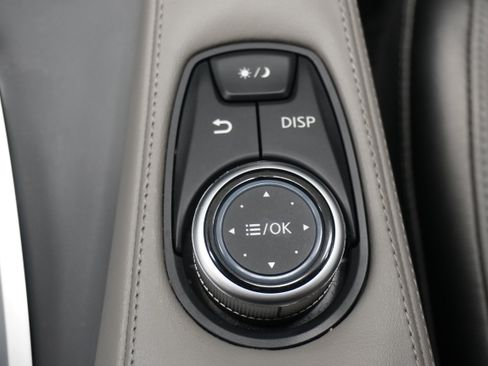 Used 2023 INFINITI QX50 Luxe FWD image 25