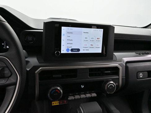 Used 2024 Toyota Tacoma SR5 image 18