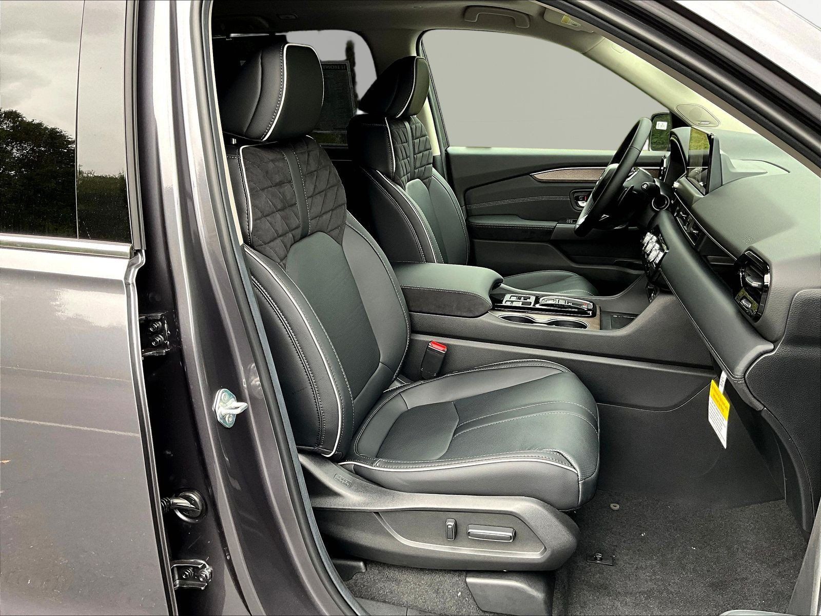New 2026 Honda Pilot Elite image 19