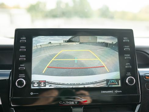 Used 2021 Toyota Camry XLE image 29