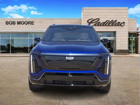 New 2026 Cadillac Vistiq Sport w/ LPO, Floor Liner Package image 2