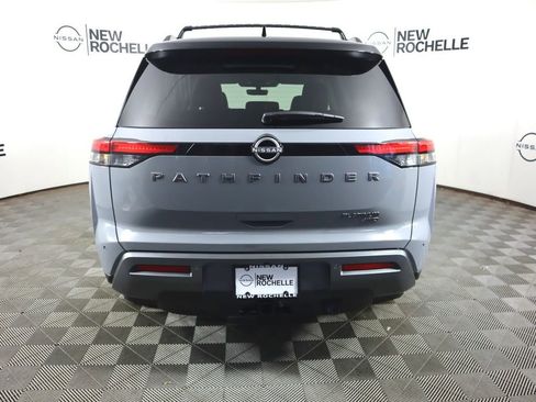 New 2026 Nissan Pathfinder Platinum image 6