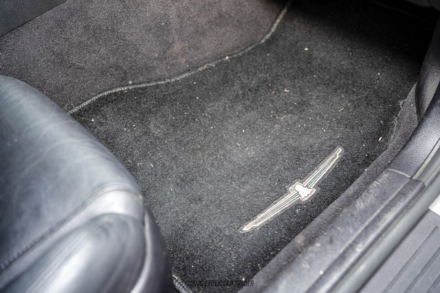 Used 2004 Ford Thunderbird RWD image 33
