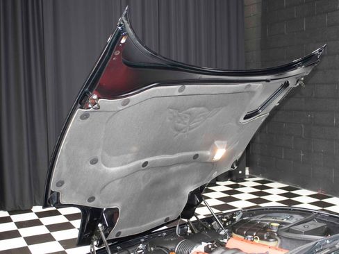 Used 2002 Chevrolet Corvette Z06 w/ Memory Pkg image 49