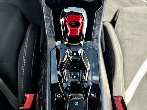 Used 2019 Lamborghini Huracan Performante image 61