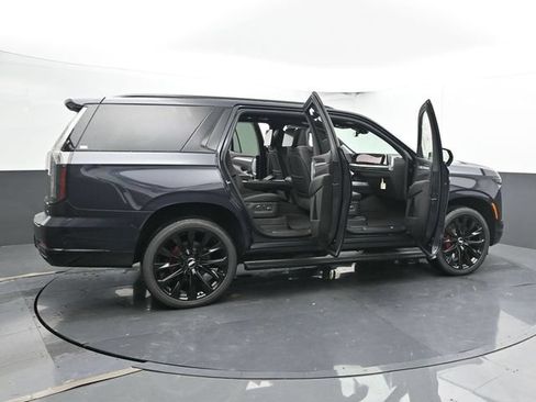Used 2025 Cadillac Escalade Sport Platinum AWD/4WD image 56