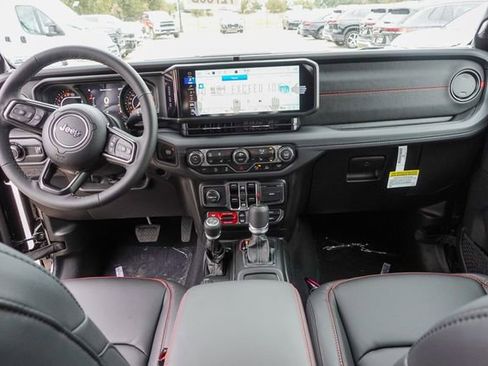 New 2025 Jeep Gladiator Rubicon image 28