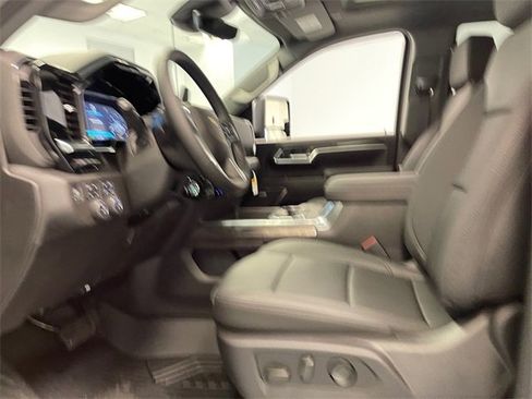 New 2026 Chevrolet Silverado 2500 LTZ w/ LTZ Premium Package image 4