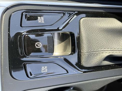 New 2026 Kia Carnival SX image 43