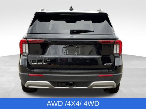 Used 2025 Ford Explorer Platinum w/ LUX Leather Package image 13