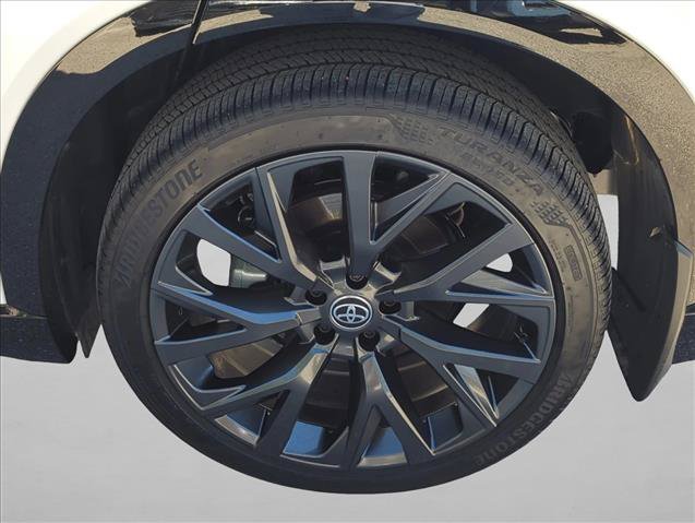 Certified 2026 Toyota Crown Signia w/ Advanced Technology Package AWD/4WD image 9