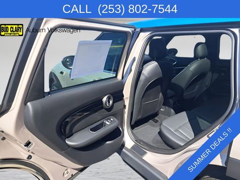 Used 2022 MINI Cooper Clubman S AWD/4WD image 13