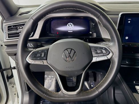 Used 2024 Volkswagen Atlas Cross Sport SE image 14