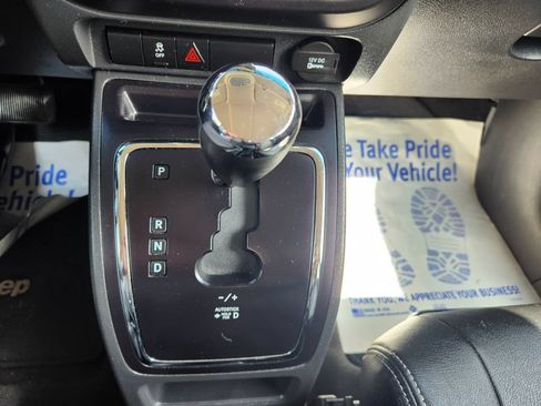 Used 2015 Jeep Patriot Sport w/ Power Value Group FWD image 12