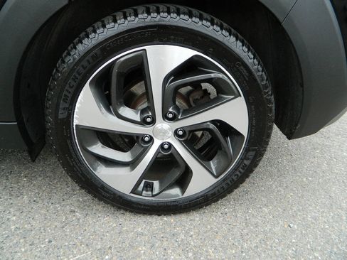Used 2017 Hyundai Tucson Limited w/ Limited Ultimate Package 03 AWD/4WD image 25