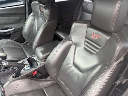Used 2014 Ford Focus ST w/ Equipment Group 202A FWD image 27