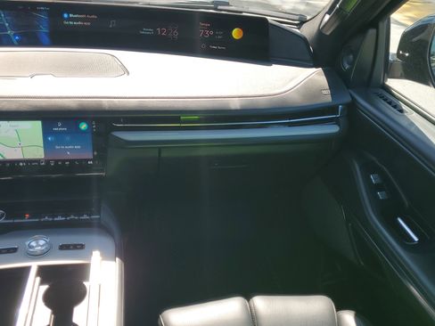 Used 2025 Lincoln Navigator L Reserve w/ Jet Appearance Package image 16