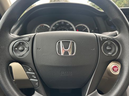 Used 2015 Honda Accord EX image 28