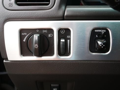 Used 2002 Ford Thunderbird RWD image 22