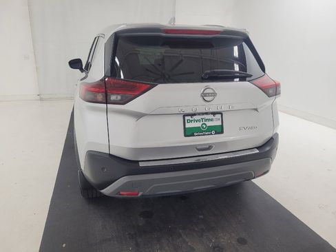 Used 2023 Nissan Rogue SV AWD/4WD image 6