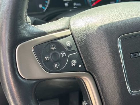 Used 2020 GMC Yukon Denali w/ Open Road Package AWD/4WD image 36