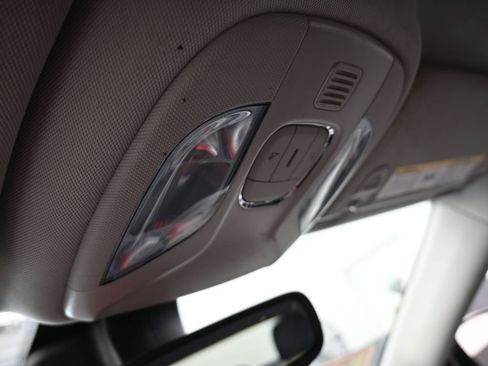 Used 2022 Jeep Compass Latitude image 29