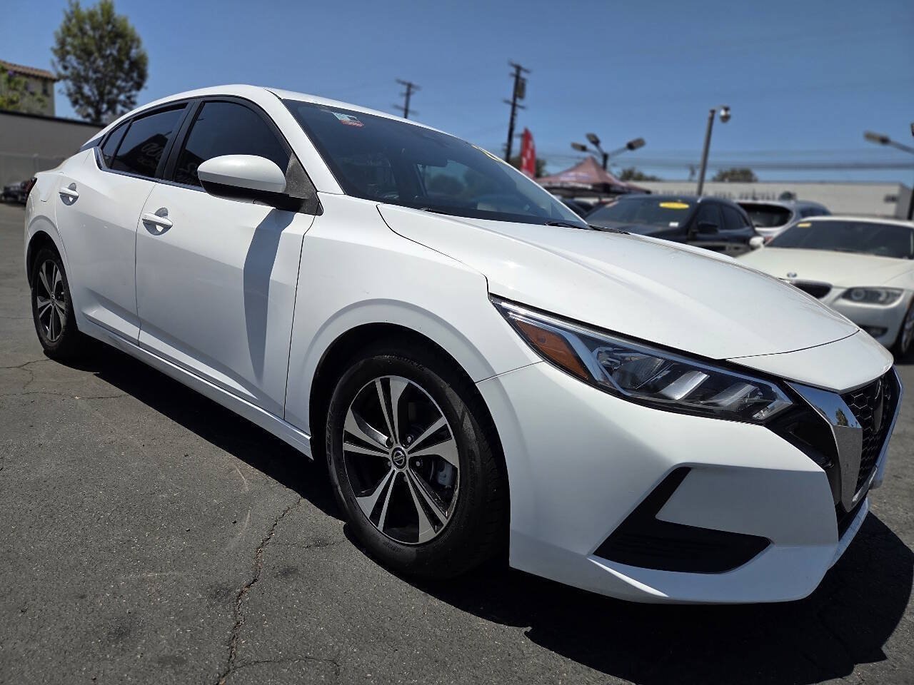 Used 2022 Nissan Sentra SV w/ Trunk Package FWD image 2