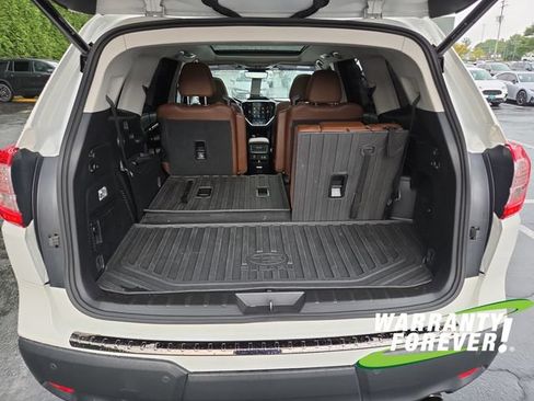 Used 2024 Subaru Ascent Touring AWD/4WD image 18