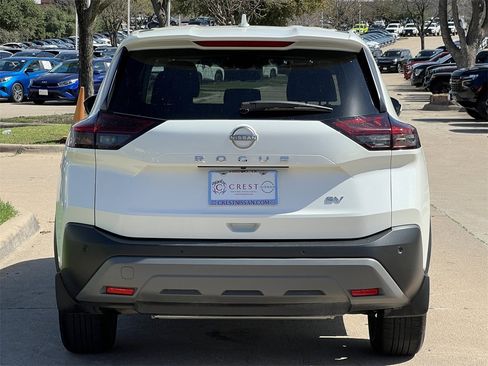 Certified 2023 Nissan Rogue SV image 5